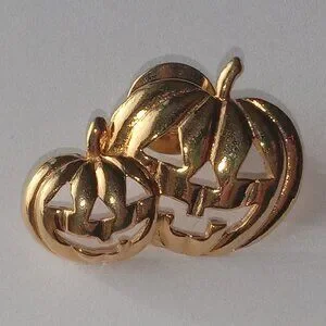 Jewelry | Vintage Gold Tone Detailed Jack O Lantern Halloween Pin ...